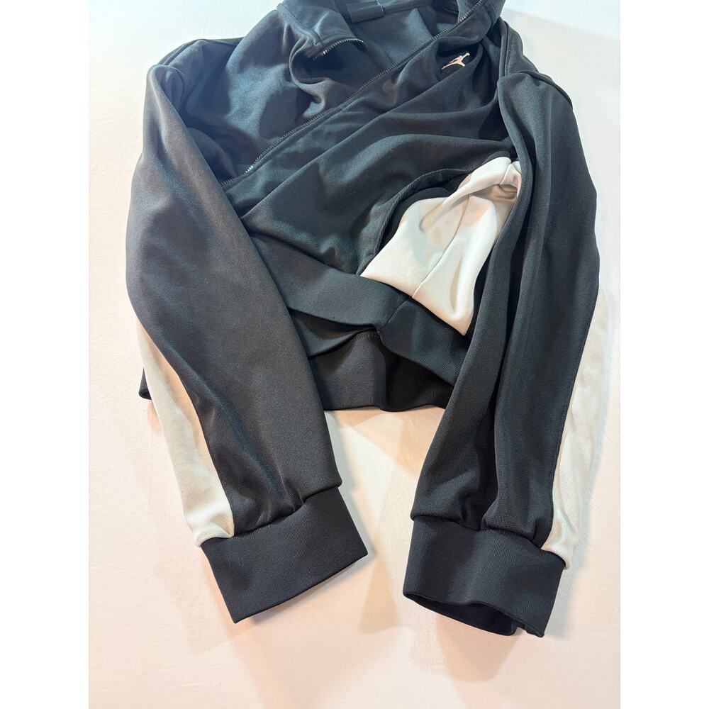 Jordan Womens Track Jacket L Black White Colorblock Cropped Jumpman Full Zip - Picture 10 of 10